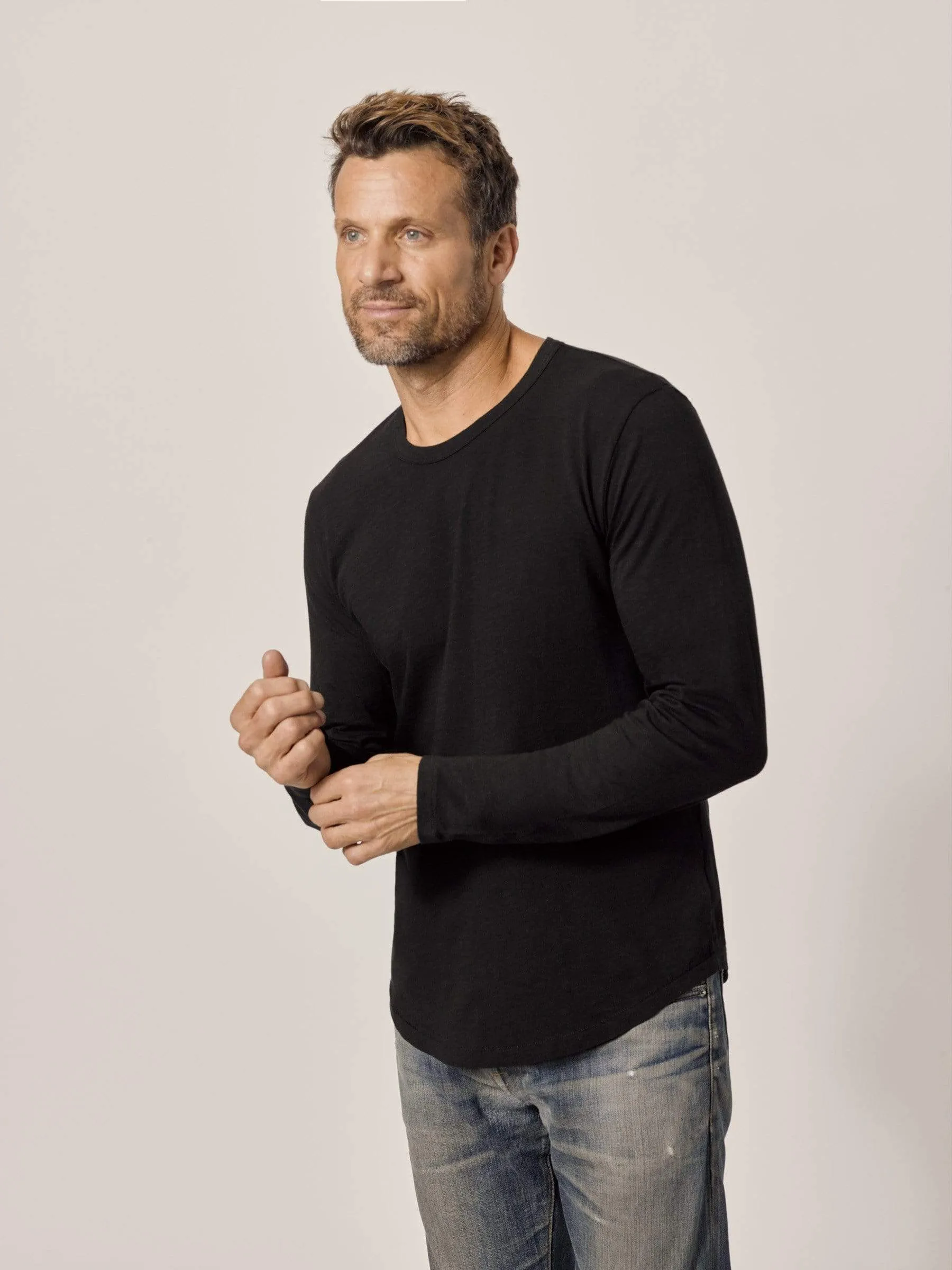 Black Long Sleeve Slub Curved Hem Tee